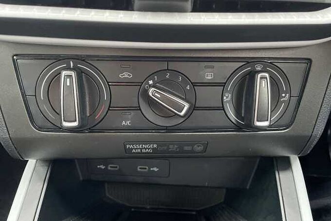 SEAT Arona 1.0 TSI SE Technology 5dr