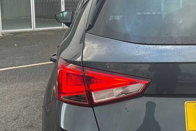 SEAT Arona 1.0 TSI 110 FR Sport 5dr DSG