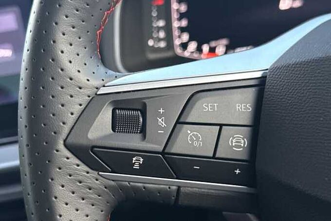 SEAT Arona 1.0 TSI 115 FR Black Edition 5dr