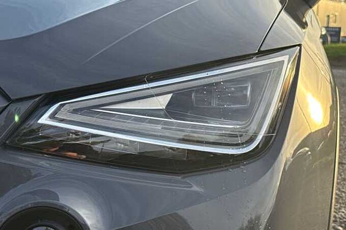 SEAT Arona 1.0 TSI 115 FR Black Edition 5dr