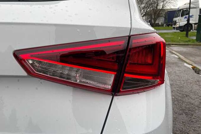 SEAT Arona 1.0 TSI 115 FR Black Edition 5dr